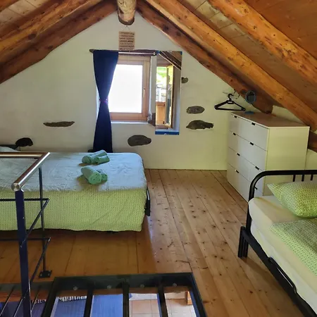 Nyaraló Casa Poiana *